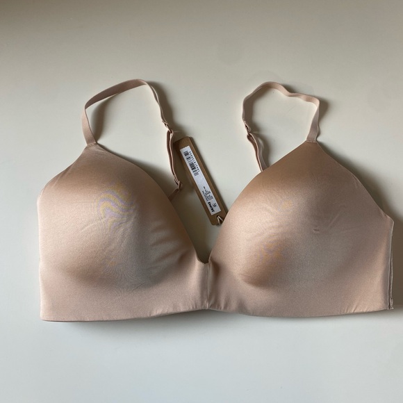 SKIMS Wireless Form T-Shirt Bra in Mica NWT size 36C - Picture 4 of 5